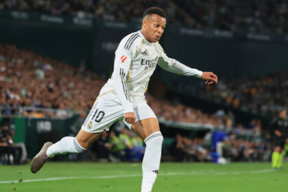 Kylian Mbappé Injury Blow Puts El Clásico Participation in Doubt