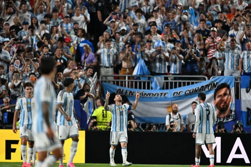 Messi Equals World Cup Scoring Record as Argentina Beat Algeria