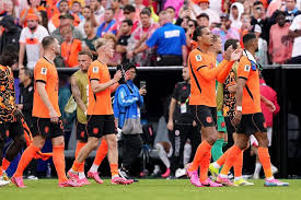 Netherlands Beat Tunisia 3-1 to Top Group F and Set Up Morocco Clash