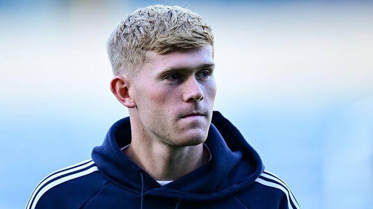 EPL: Newcastle Extend Lewis Hall’s Contract Until 2031